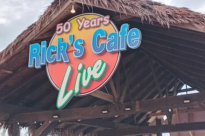 Seven Miles Beach in Negril and Ricks Cafe from Montego Bay - The cliff jump decision: optional 30 feet of bragging rights