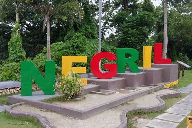 Seven Miles Beach in Negril and Ricks Cafe from Montego Bay - Who should book this Seven Mile Beach and Rick’s Cafe day?