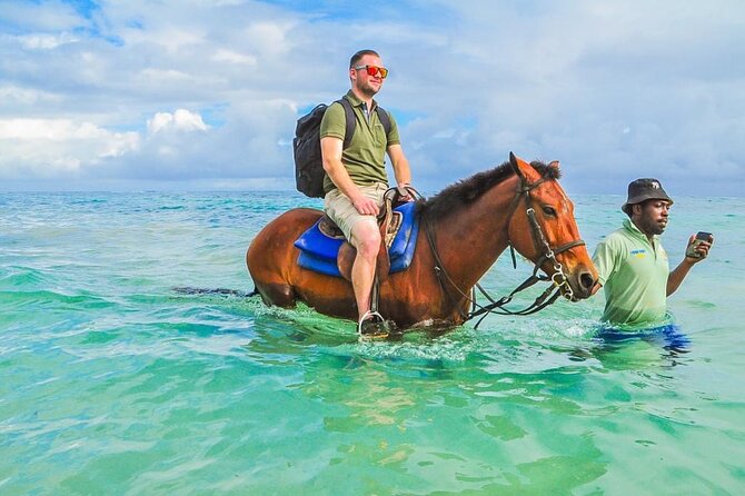 Shared Tour in Ocho Rios with Horseback Riding and Swimming - Stop 1: Getting to Ocho Rios and Starting the Ride