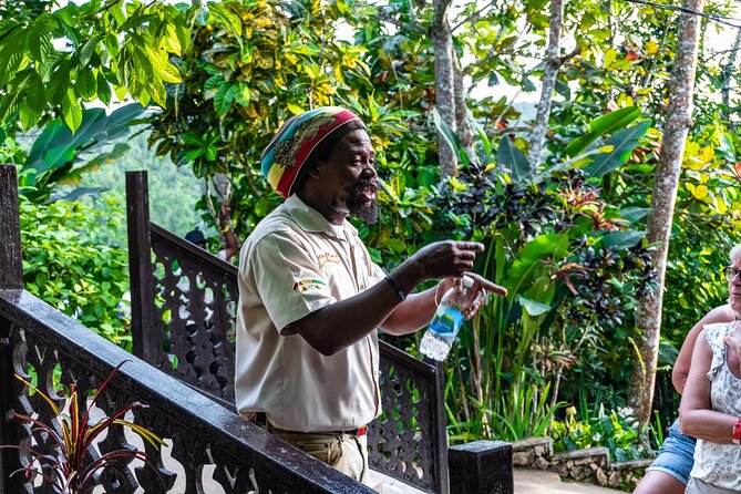 The Essential Bob Marley Tour: Visit His Home and more - Inside the Bob Marley Museum: the house, the recordings, and the family story