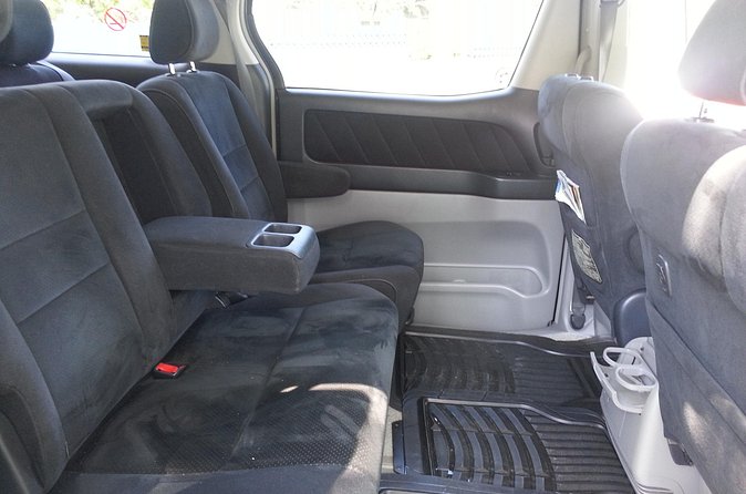Transfer for Kingston Airport to and from Hotels in Montego Bay - Should you book this Kingston to Montego Bay transfer?