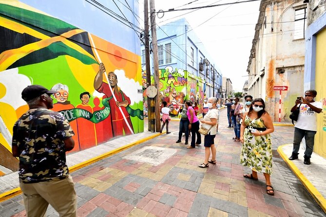 Walk tour of Downtown Kingston - Key highlights for your Downtown Kingston day