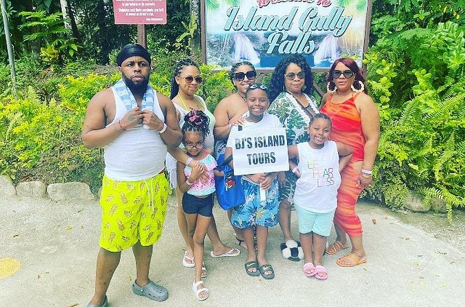 Wet and Wild - Blue Hole and Dunn's River - What to bring and wear for a wet day that stays comfortable